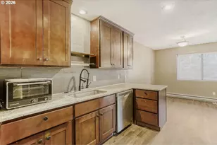 6745 SW Scholls Ferry Rd, Beaverton, OR 97008 - Photo 11