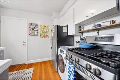 1631 SE Washington St, Portland, OR 97214 - Photo 15