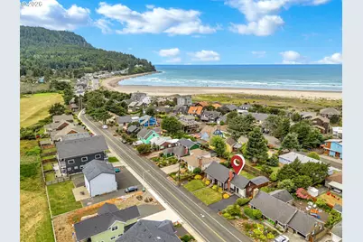 2390 S Edgewood St, Seaside, OR 97138 - Photo 3