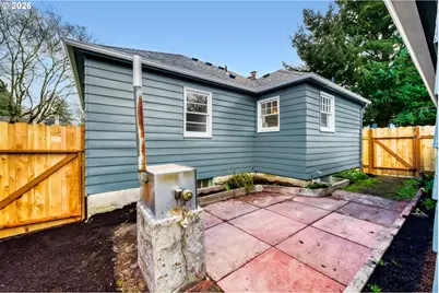 4305 NE 77th Ave, Portland, OR 97218 - Photo 25