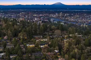 1663 SW Westwood Dr, Portland, OR 97239 - Photo 43