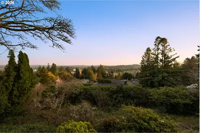 1663 SW Westwood Dr, Portland, OR 97239 - Photo 45