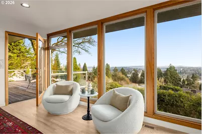 1663 SW Westwood Dr, Portland, OR 97239 - Photo 13