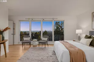 1663 SW Westwood Dr, Portland, OR 97239 - Photo 15