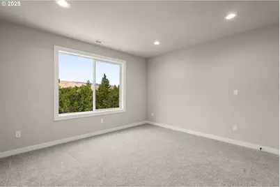 1405 Gordon Ct, The Dalles, OR 97058 - Photo 13