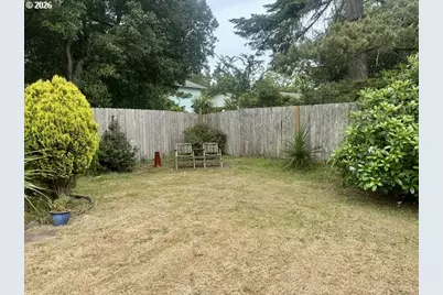 3760 Highway 101 #18, Florence, OR 97439 - Photo 27