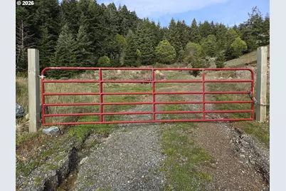 Hume Rd #302, Gold Beach, OR 97444 - Photo 5