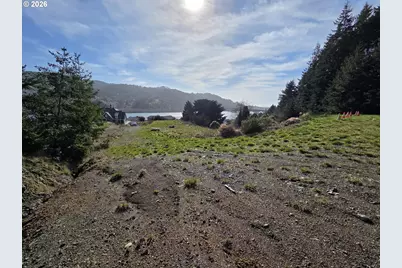 Hume Rd #302, Gold Beach, OR 97444 - Photo 27