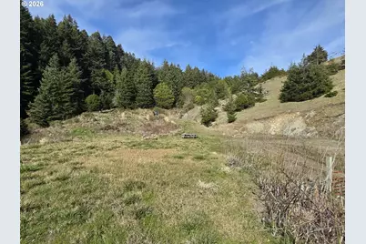 Hume Rd #302, Gold Beach, OR 97444 - Photo 41
