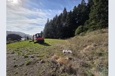 Hume Rd #302, Gold Beach, OR 97444 - Photo 25