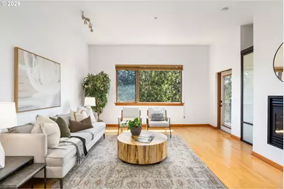7910 SW 31st Ave #404, Portland, OR 97219 - Photo 5
