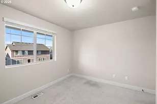 7934 SW Patience Dr, Hillsboro, OR 97123 - Photo 33