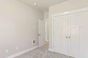 2221 E Juniper Cir, La Center, WA 98629 - Photo 25