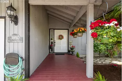 3910 SE El Camino Dr, Gresham, OR 97080 - Photo 3