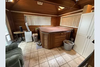 8605 NW 9th Ave, Vancouver, WA 98665 - Photo 7