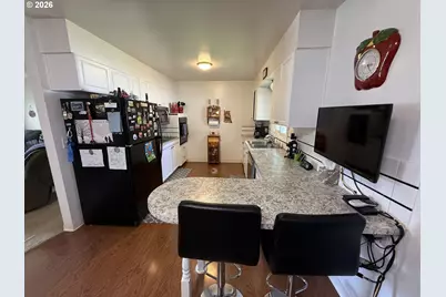 8605 NW 9th Ave, Vancouver, WA 98665 - Photo 5
