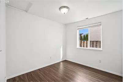 2315 SW Hannah Cir, McMinnville, OR 97128 - Photo 25