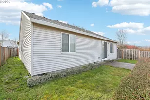 2315 SW Hannah Cir, McMinnville, OR 97128 - Photo 29