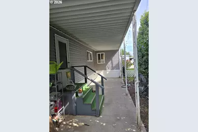 501 Division Ave #28, Eugene, OR 97404 - Photo 3