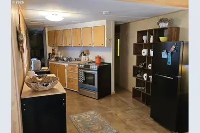 501 Division Ave #28, Eugene, OR 97404 - Photo 9