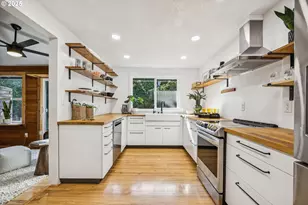 2188 SE Willow Ct, Hillsboro, OR 97123 - Photo 17