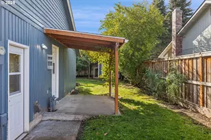 2188 SE Willow Ct, Hillsboro, OR 97123 - Photo 39