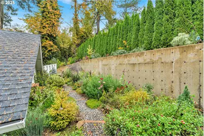 704 3rd Ave, Oregon City, OR 97045 - Photo 29