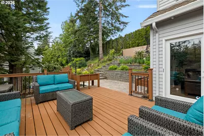 745 SW 67th Pl, Portland, OR 97225 - Photo 15