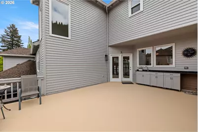 745 SW 67th Pl, Portland, OR 97225 - Photo 9