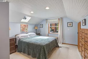 942 Fairway Dr, Eugene, OR 97404 - Photo 19