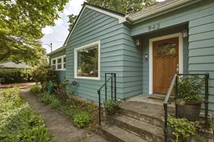 942 Fairway Dr, Eugene, OR 97404 - Photo 3