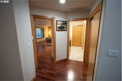 19784 E Victory Ln, Sandy, OR 97055 - Photo 11