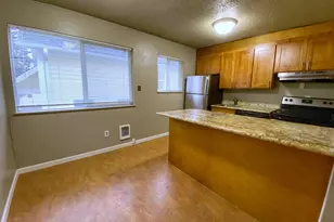 2230 NE 15th Ave, Portland, OR 97212 - Photo 11