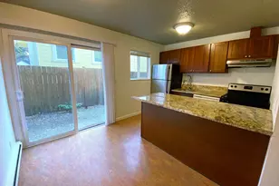 2230 NE 15th Ave, Portland, OR 97212 - Photo 3