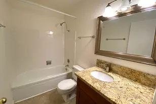 2230 NE 15th Ave, Portland, OR 97212 - Photo 5