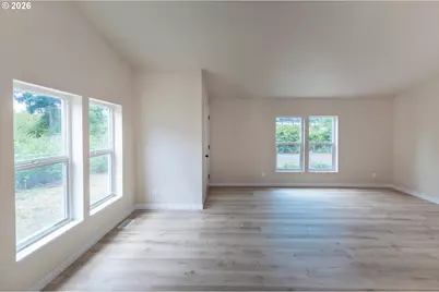 1038 Hillside Dr, Cottage Grove, OR 97424 - Photo 3