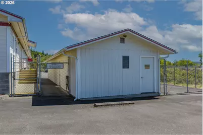 307 Highway 42, Coquille, OR 97423 - Photo 31