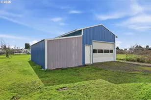 2541 Marcola Rd, Springfield, OR 97477 - Photo 3