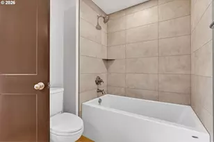3500 SW 44th Ave, Portland, OR 97221 - Photo 31