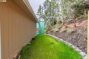 2143 Ash St, North Bend, OR 97459 - Photo 35