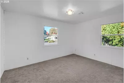 8000 N Woolsey Ave, Portland, OR 97203 - Photo 11
