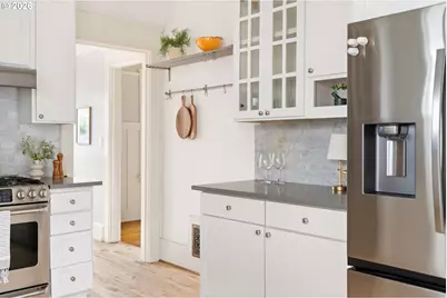 2126 NE 17th Ave, Portland, OR 97212 - Photo 15