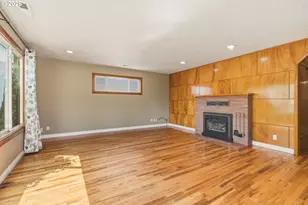 1515 NE 118th Ave, Portland, OR 97220 - Photo 5