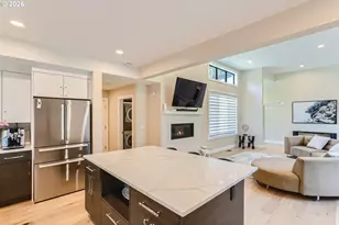 6090 Carman Dr, Lake Oswego, OR 97035 - Photo 7