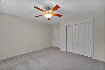 924 NE 73rd Ave, Hillsboro, OR 97124 - Photo 31