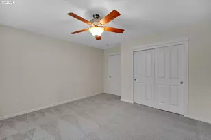 924 NE 73rd Ave, Hillsboro, OR 97124 - Photo 31