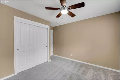 924 NE 73rd Ave, Hillsboro, OR 97124 - Photo 37