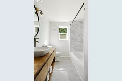 180 NW Spring St, White Salmon, WA 98672 - Photo 25