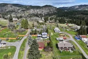 180 NW Spring St, White Salmon, WA 98672 - Photo 43