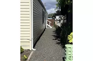 1000 N 8th St, Reedsport, OR 97467 - Photo 35